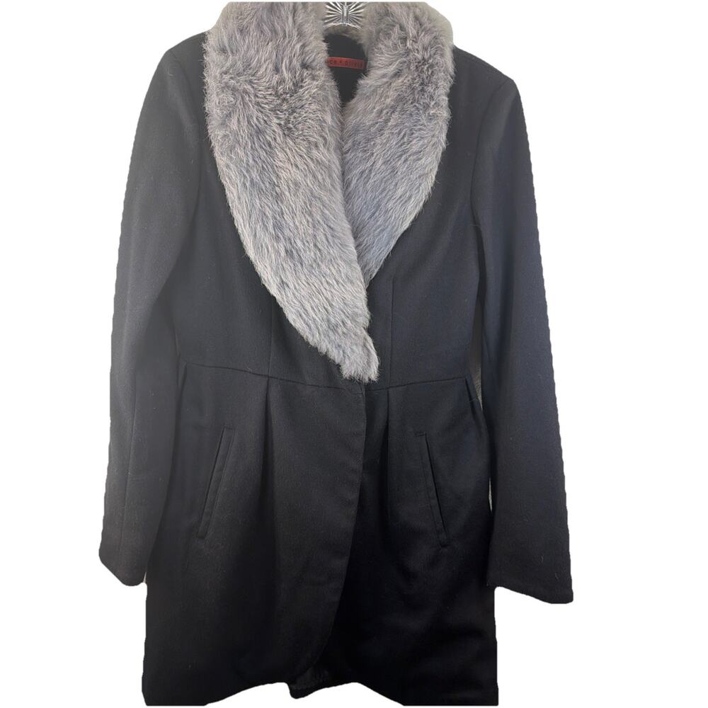Alice + Olivia Size M Black Wool Cashmere Coat Lambskin Wool Fur Dressy Faux Fur